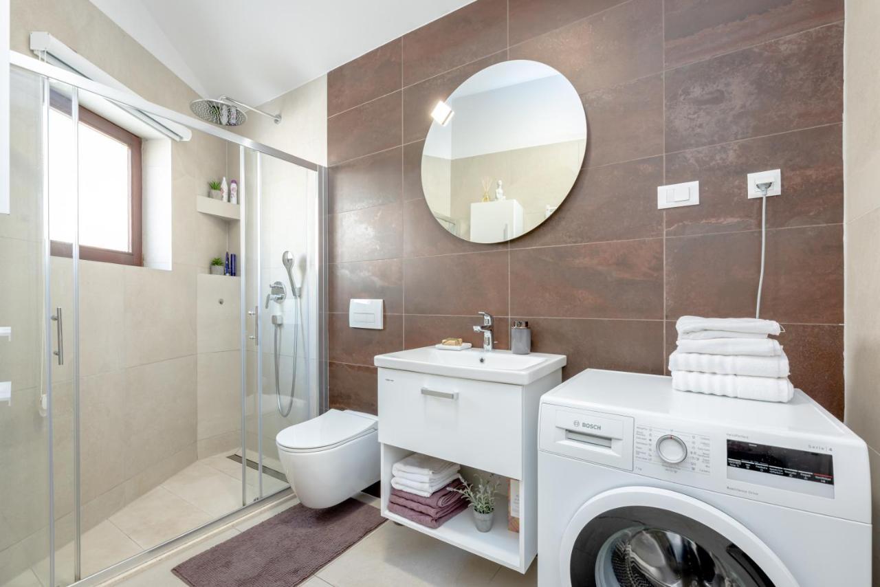 Apartment "Dida" With Free Private Parking سولين المظهر الخارجي الصورة